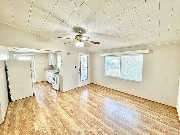 4th image of 850 101st Ave N #850