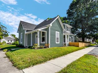 1098 S 11th St, Noblesville, IN 46060