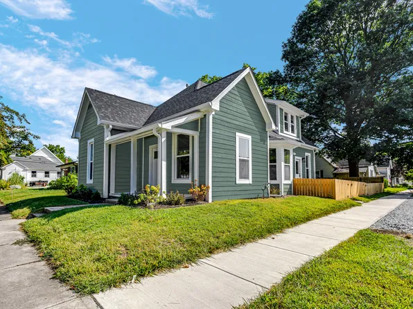 1098 S 11th St, Noblesville, IN 46060