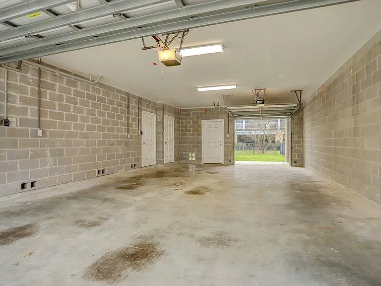 2714 Veranda Fls — Photo 27