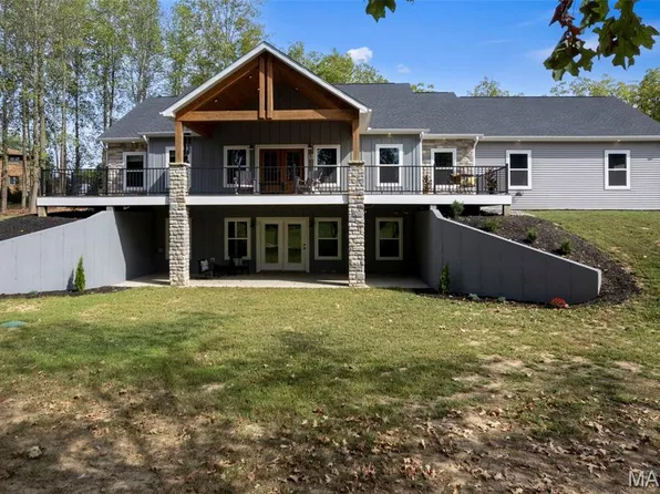 247 Pecan Landing Ln, Jackson, MO 63755