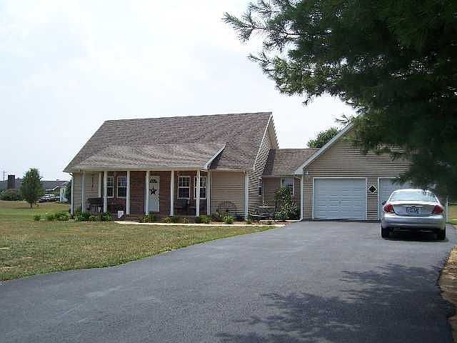 1st image of 607 E Noel Dr