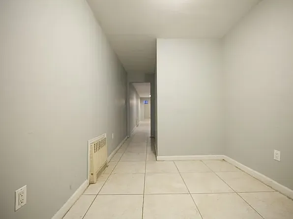 169 Stanhope Street image 18 of 19