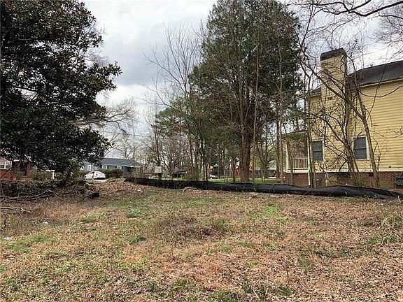 5th image of 2510 Godfrey Dr NW