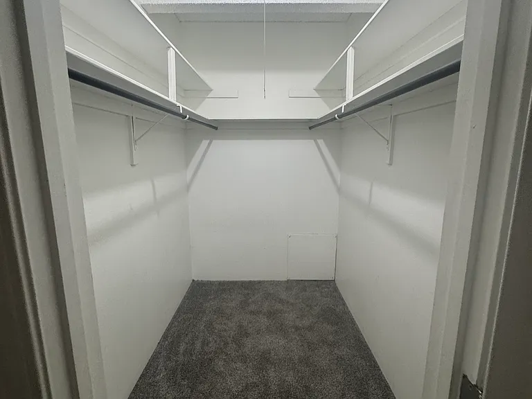 Villa Apartments — Photo 56