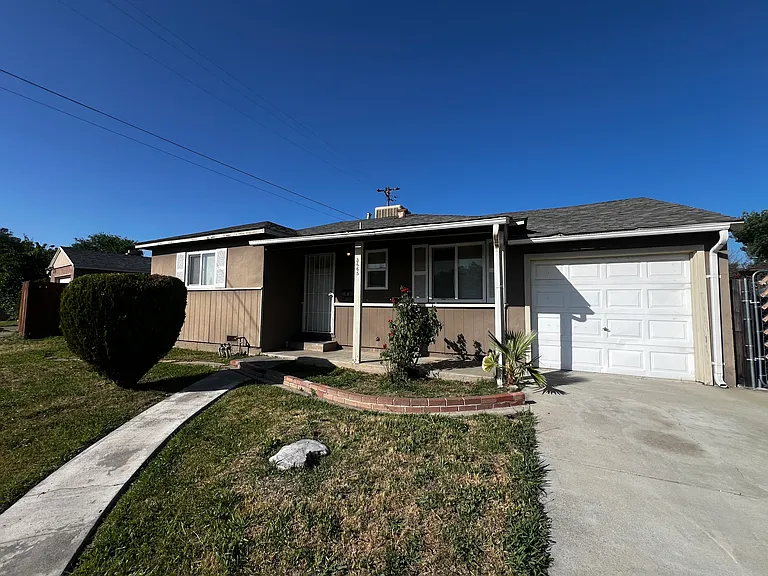 3665 Payne Way — Photo 3