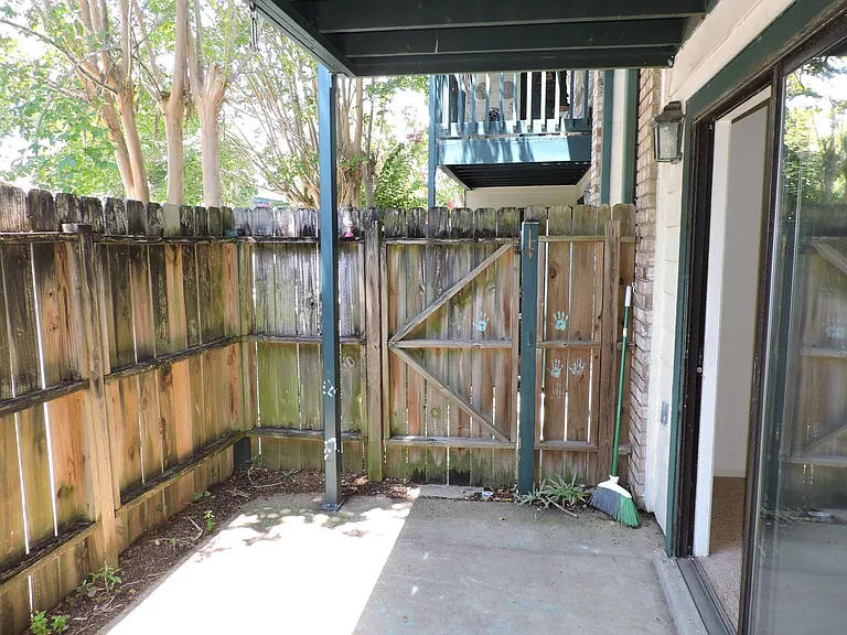 2299 Scenic Highway Cir #2 — Photo 21