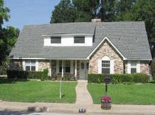 919 Green Hills Rd, Duncanville, TX 75137