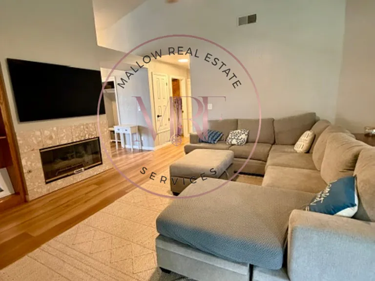 590 Teesdale Rd — Photo 9