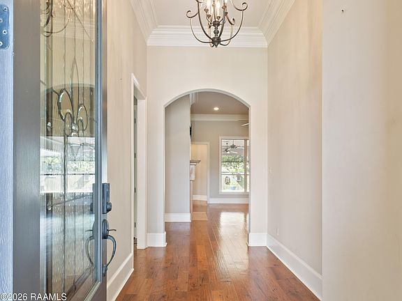 2nd image of 221 Ardenwood Dr