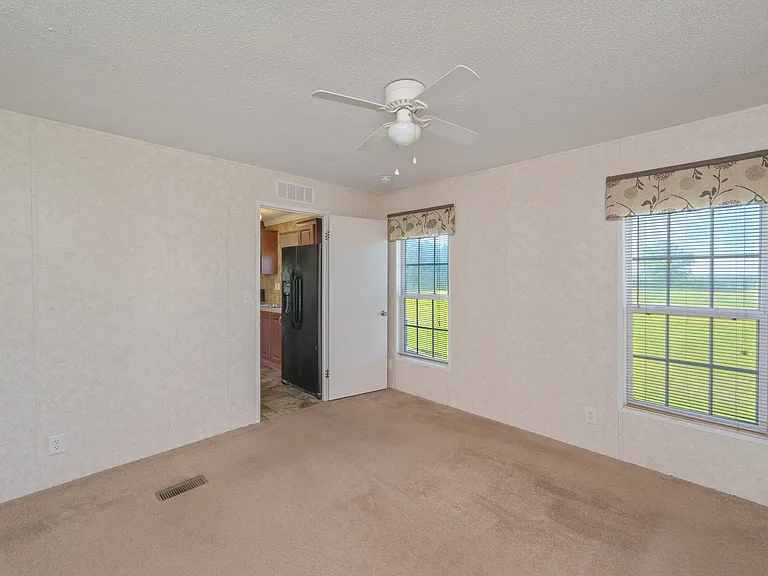 2295 Bermuda Ln — Photo 13