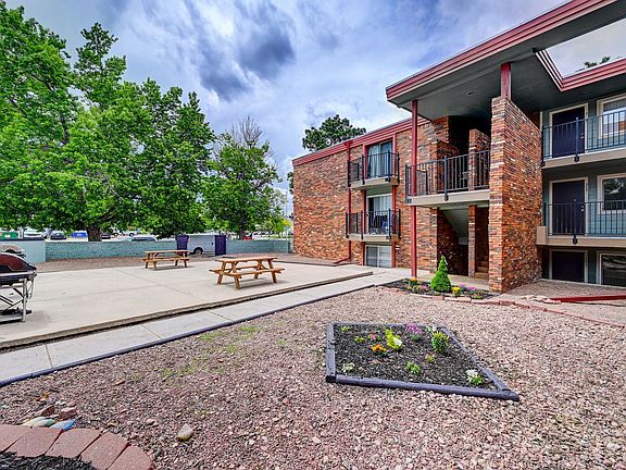 5th image of 1429 Potter Dr APT 359