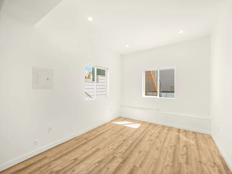 3049-3051 Clement St #1356RC — Photo 11