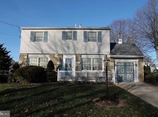 13044 Sewell Rd, Philadelphia, PA 19116