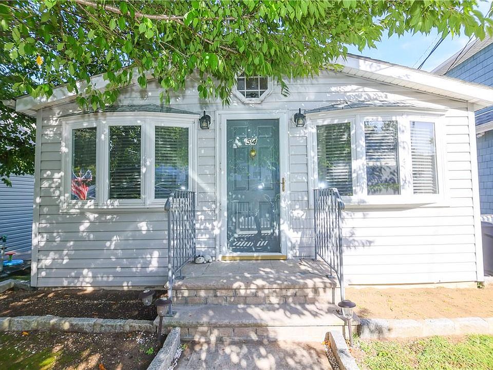 1st image of 54 Poplar Avenue #54