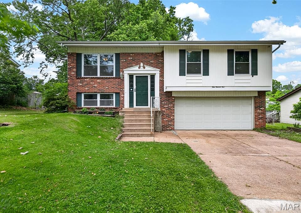 1st image of 309 Wembley Ln
