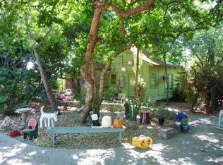 200 Smith Dr, Claremont, CA 91711