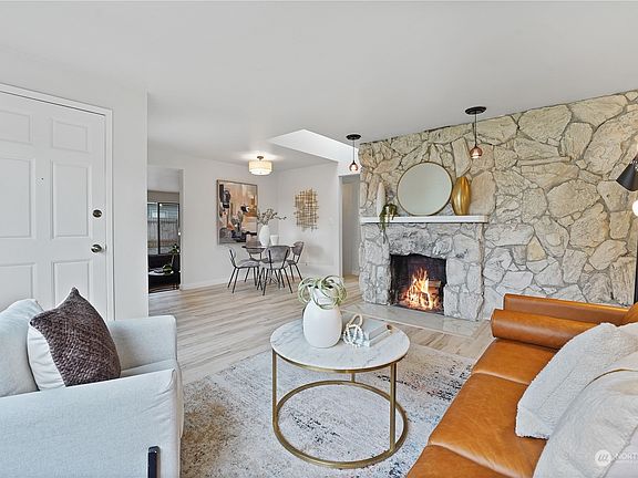 5th image of 13702 Ashworth Avenue N