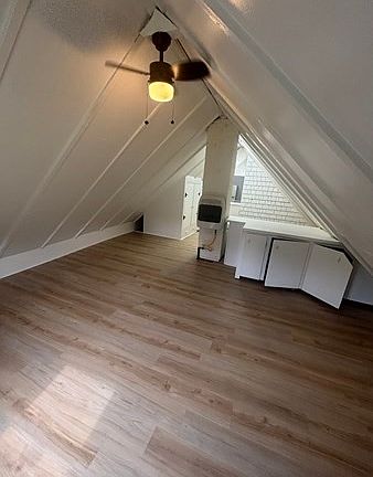 3rd image of 261 Plymouth St #8