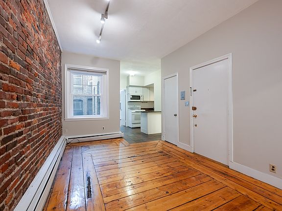 4th image of 11 Revere St APT 1