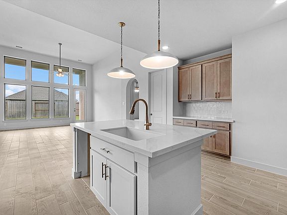 4th image of 134 Candlelight Ridge Ct