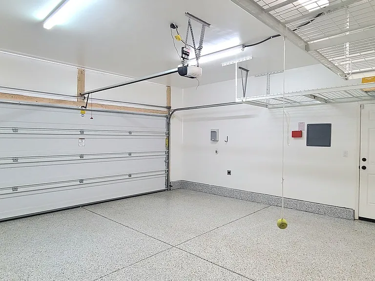186 Colner Cir — Photo 31