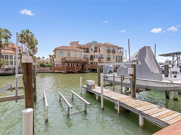 3rd image of 6201 Padre Blvd Unit 202