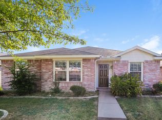 2720 Murphy Dr, Lancaster, TX 75134