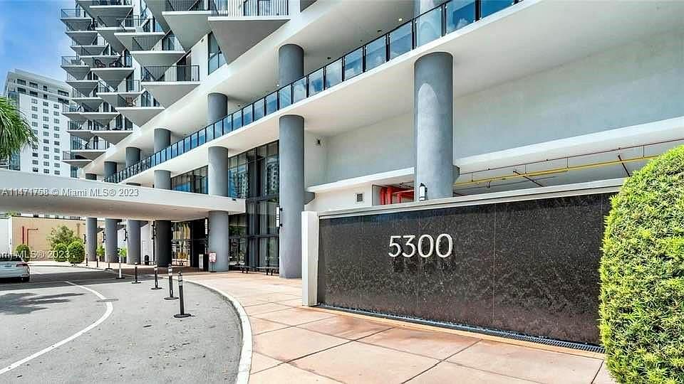 1st image of 5300 NW 85th Ave APT 1108