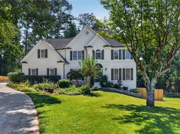 2094 Cape Liberty Dr, Suwanee, GA 30024