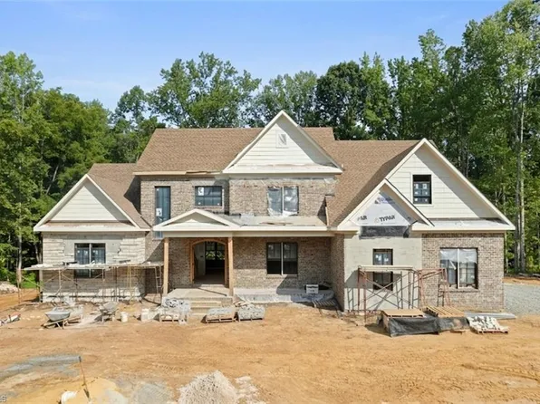 556 Doub Rd, Lewisville, NC 27023