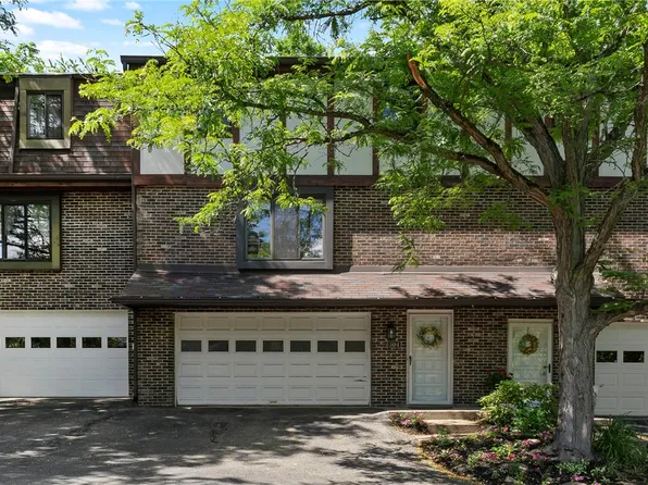304 Cottingham Ct, Allison Park, PA 15101