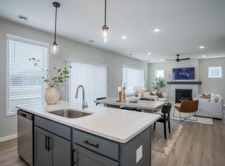 10118 River Rock Ln, Woodbury, MN 55129