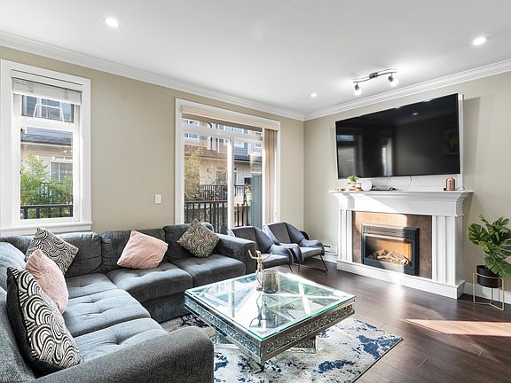 5th image of 6383 140th St #42