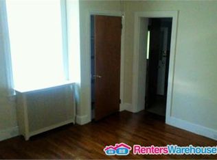 66 Warren St APT B, Beverly, NJ 08010