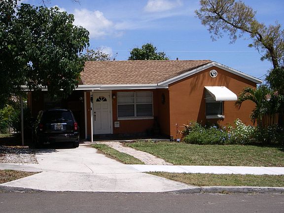 2nd image of 821 34th St