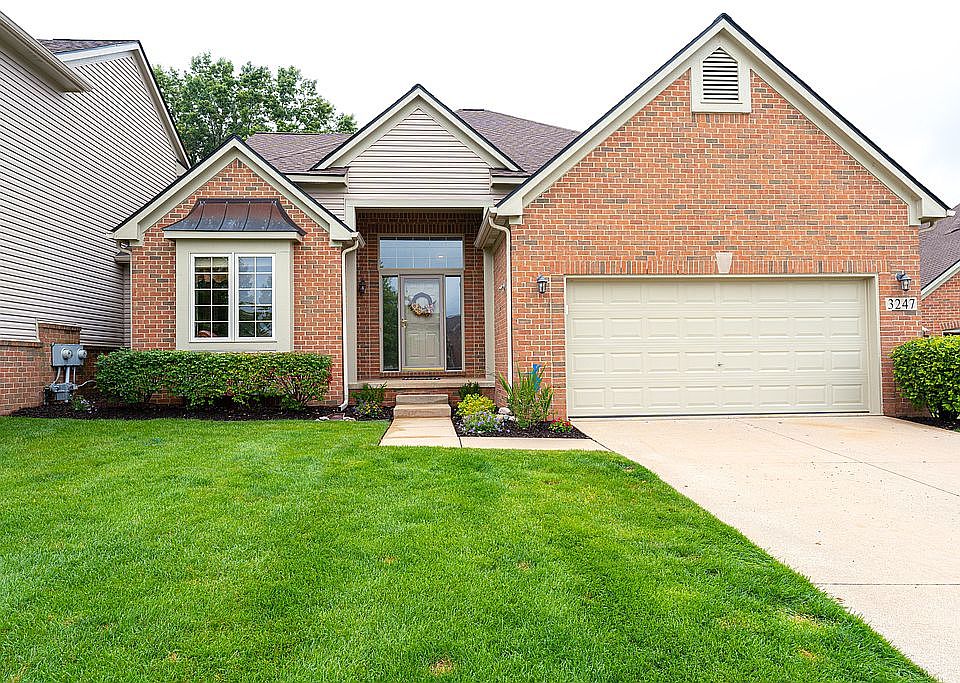 1st image of 3247 Lacosta Ct #1