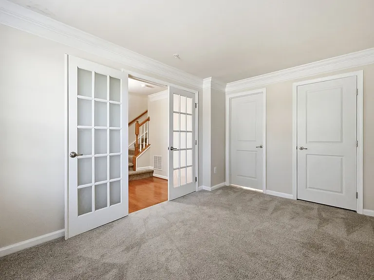 7833 Wormans Mill Rd — Photo 5