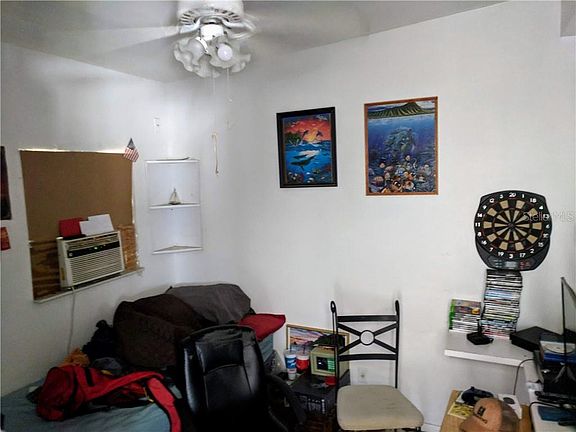 3rd image of 3468 Normandy Dr