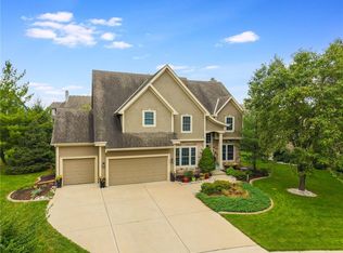 9623 N Crescent Ct, Kansas City, MO 64157