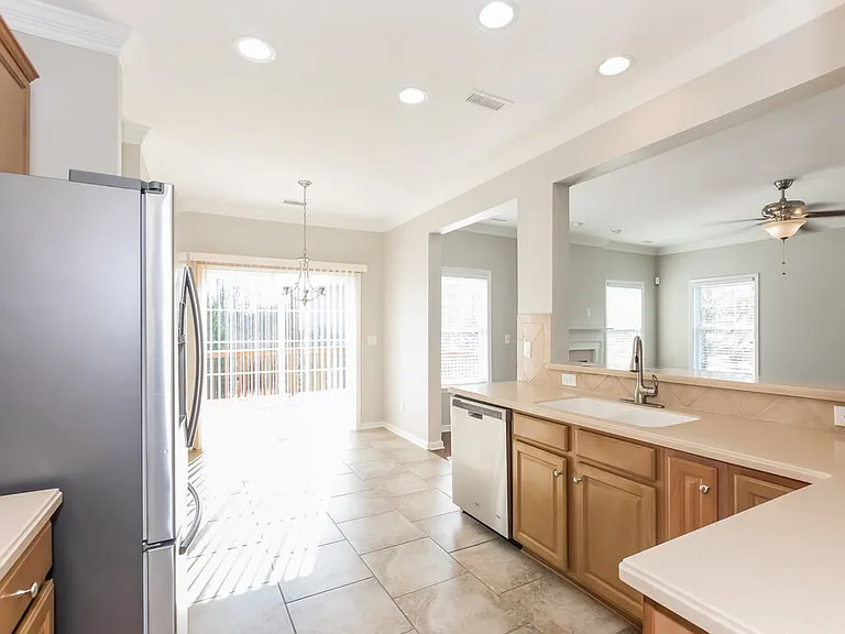 13633 Waverton Ln — Photo 6