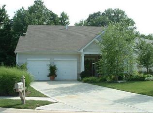 10613 E Cedar Dr, Fishers, IN 46037