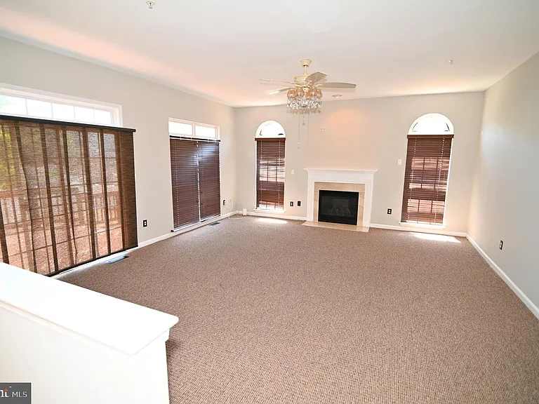 4502 Rockdale Ln — Photo 17