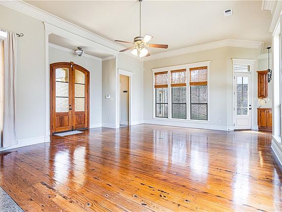 4th image of 10746 Shoreline Dr