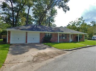 1600 N San Jacinto St, Conroe, TX 77301