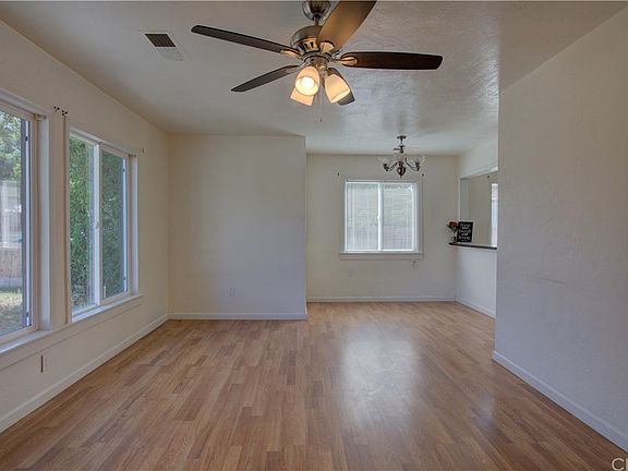5th image of 1100 Laurel Ave