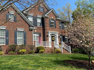 10612 Silverwood Creek Dr, Raleigh, NC 27614