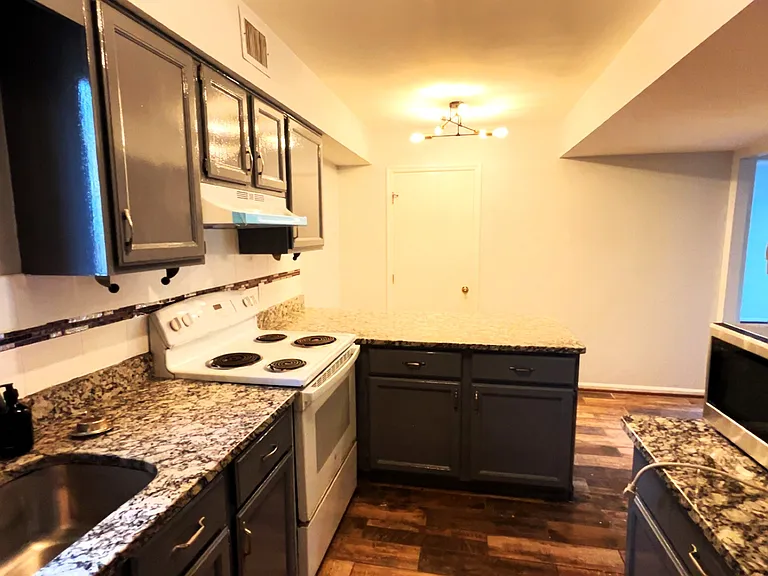 152 Pinecrest Ln — Photo 18
