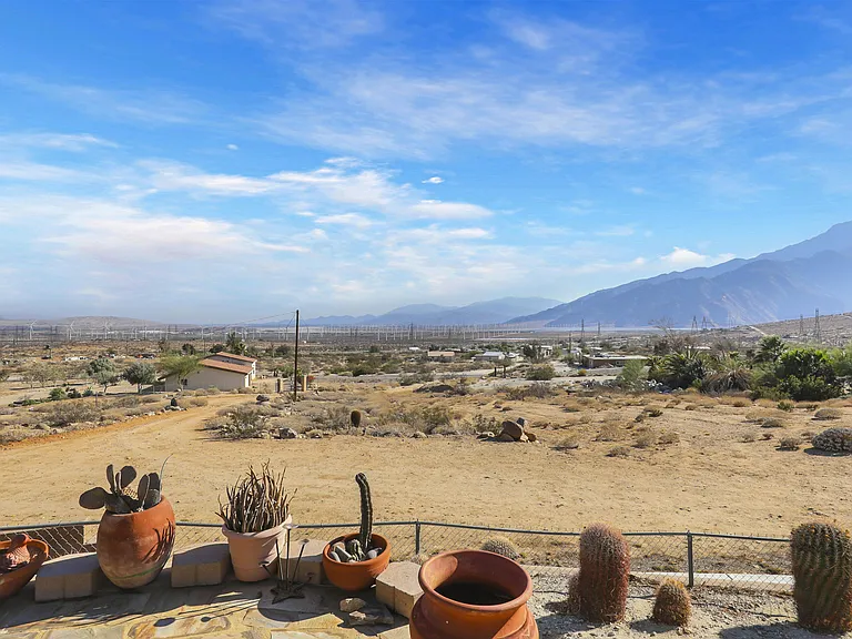 60781 Painted Hills Rd #60781 — Photo 35