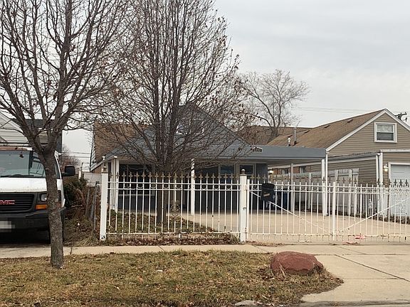 3rd image of 1737 N 43rd Ave
